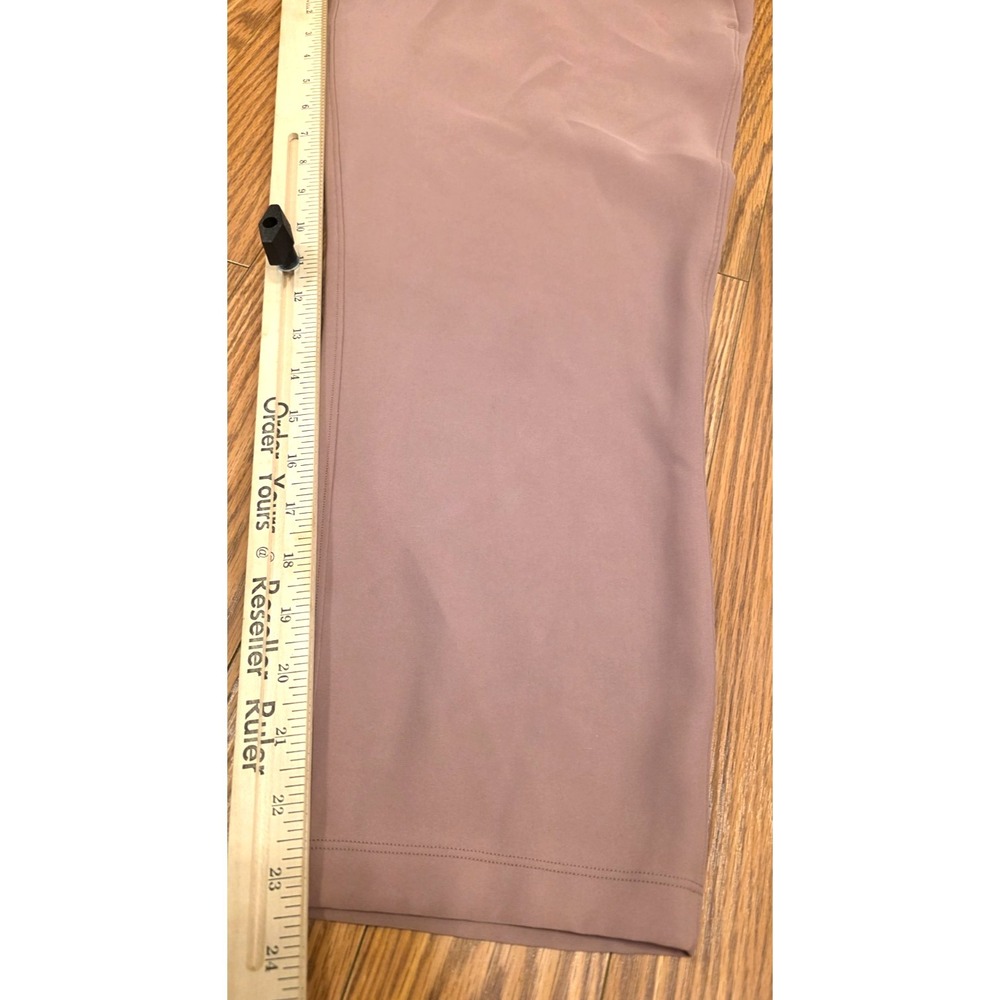 Lululemon Keep Moving Pants Women's Size 8 Pink Rose Cropped Elastic 15.5" Waist - Picture 7 of 12